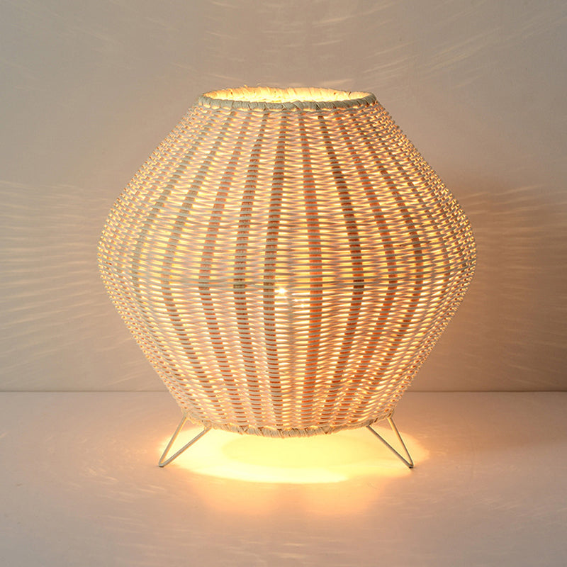 Japanese style table lamp